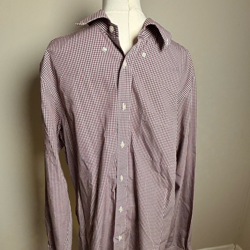 Brooks Brothers Men’s 100% Cotton Shirt Large long sleeve Button Down Red check